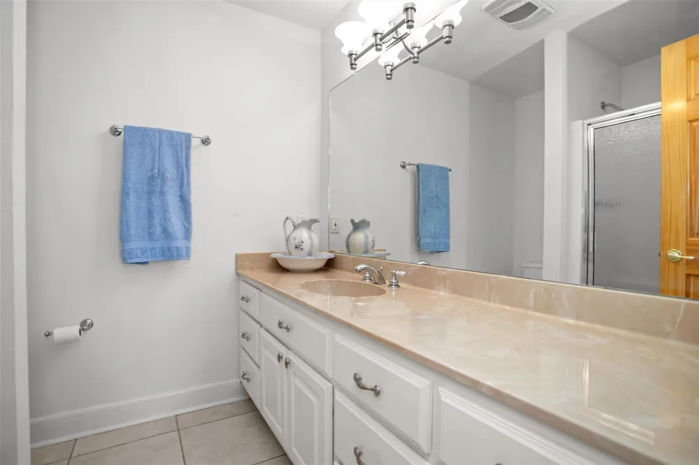 2421 Fm 1280 W Lovelady, TX 75851
