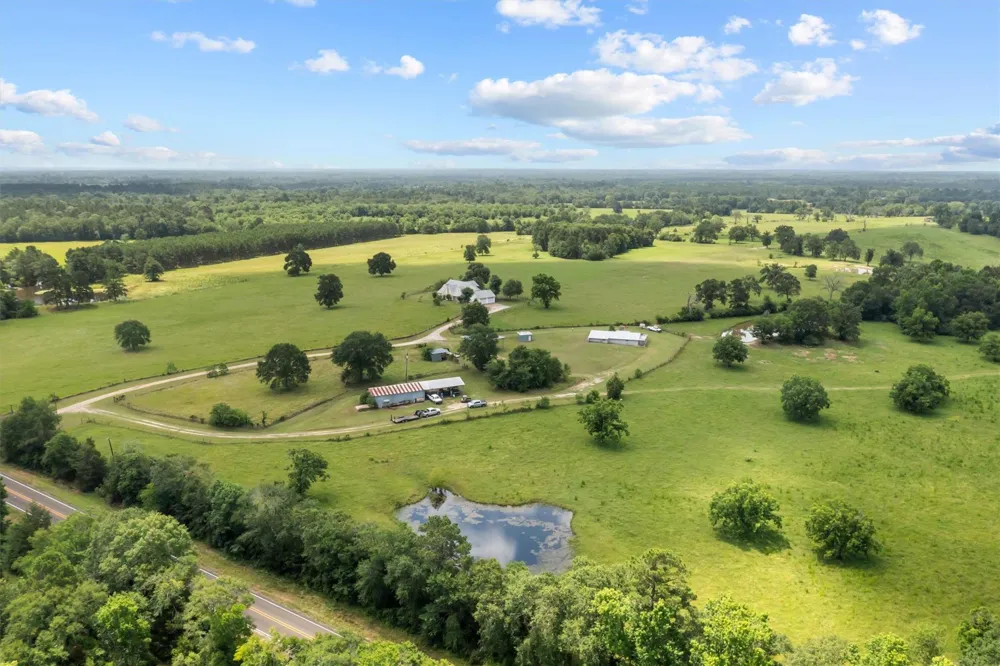 2421 Fm 1280 W Lovelady, TX 75851