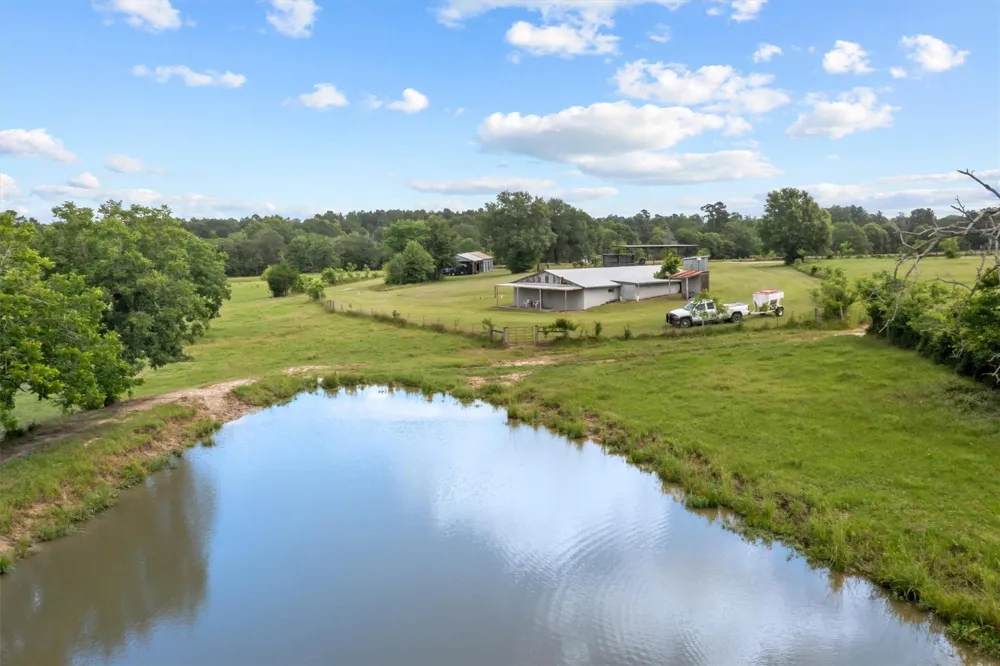 2421 Fm 1280 W Lovelady, TX 75851