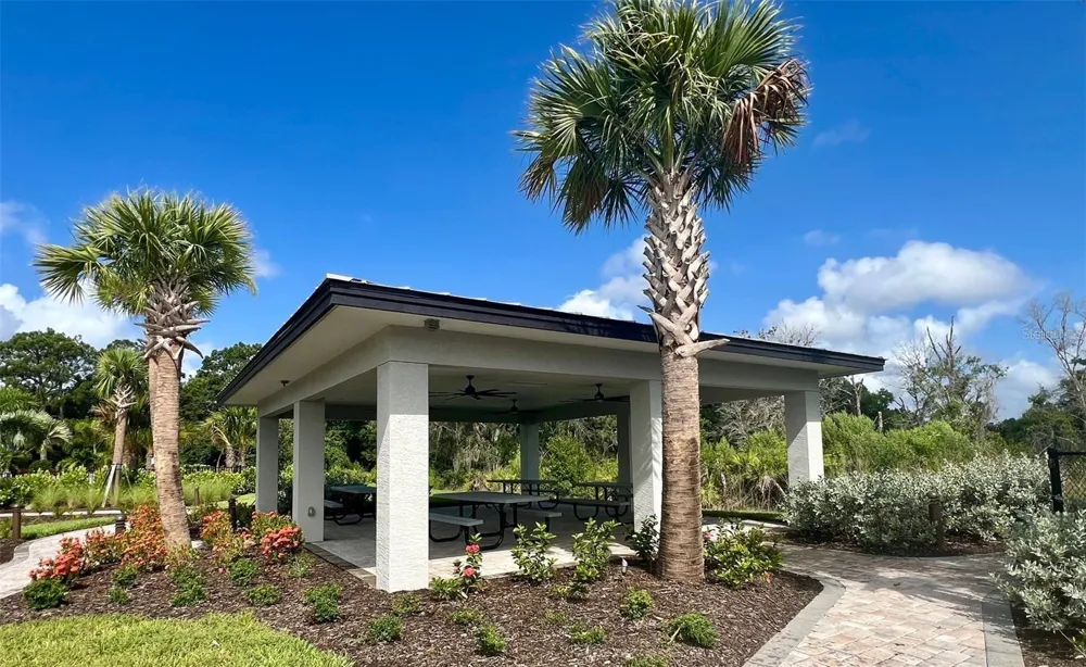 6236 BAYWOOD COURT Lakewood Ranch, FL 34211