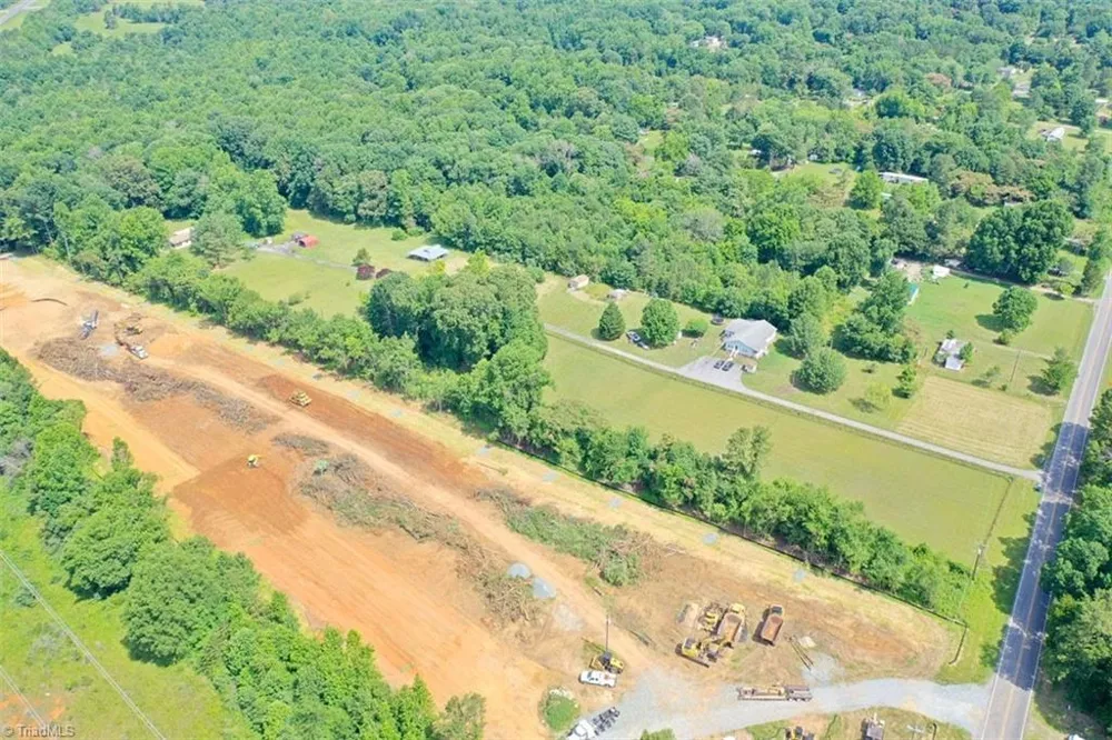 5729 Julian Airport Road Liberty, NC 27298