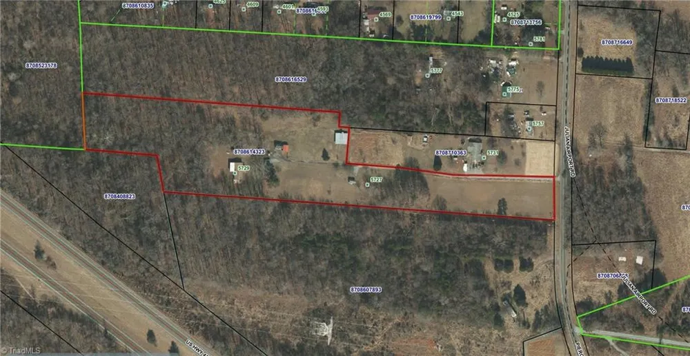 5729 Julian Airport Road Liberty, NC 27298