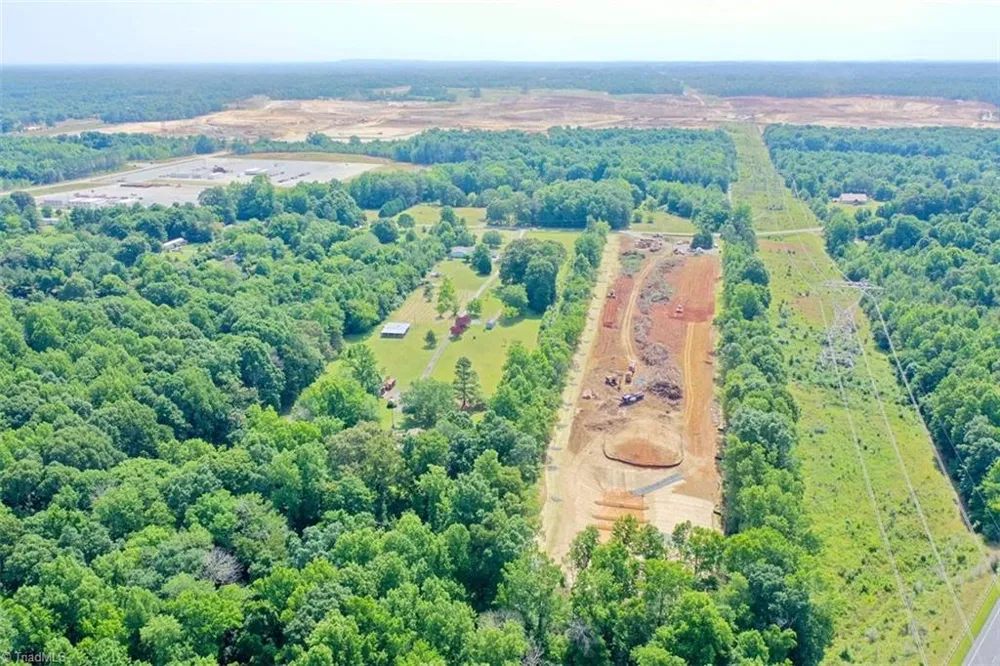 5729 Julian Airport Road Liberty, NC 27298