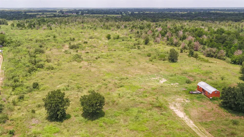 5672 County Road 314 Rockdale, TX 76567