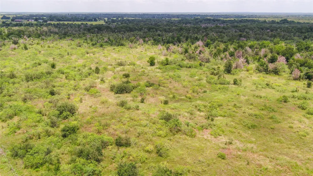 5672 County Road 314 Rockdale, TX 76567