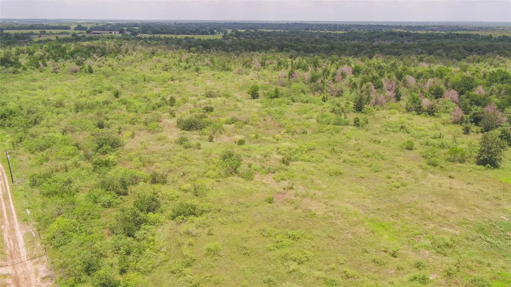 5672 County Road 314 Rockdale, TX 76567