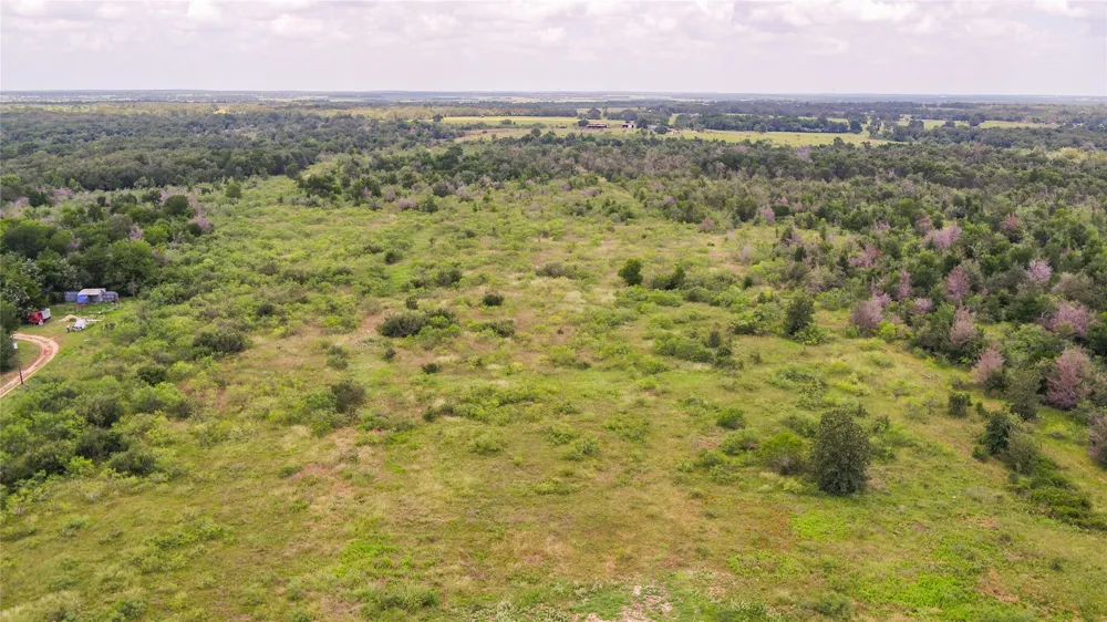5672 County Road 314 Rockdale, TX 76567
