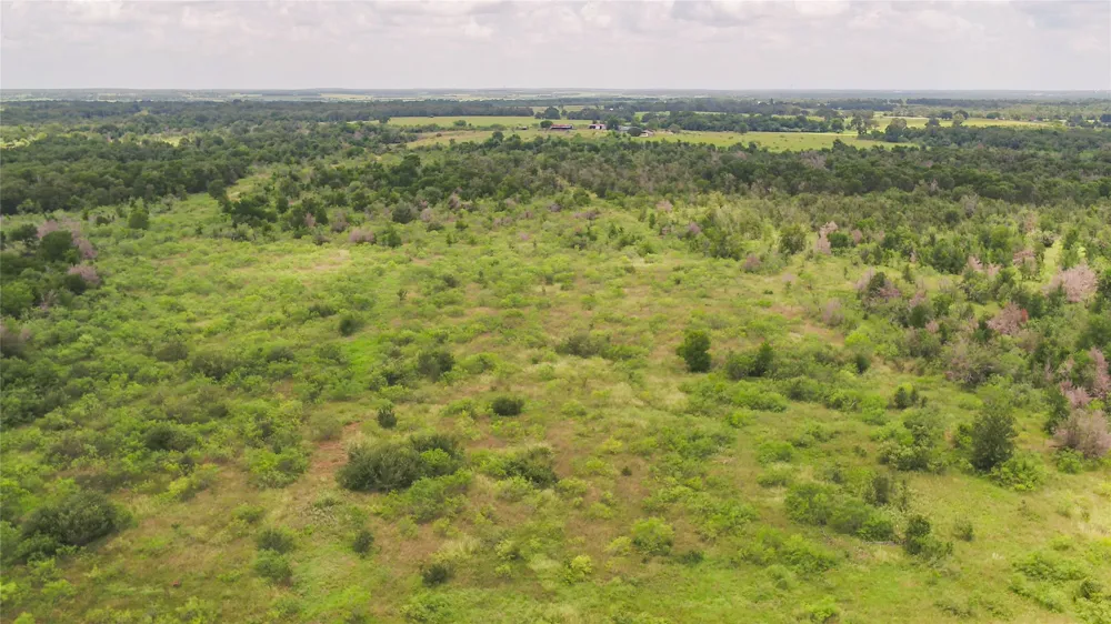 5672 County Road 314 Rockdale, TX 76567