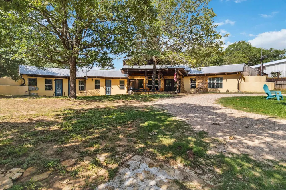 208 Old Potato Road Paige, TX 78659