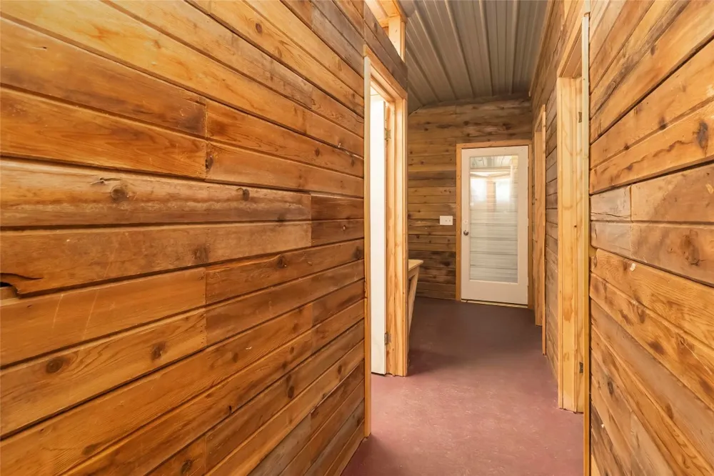 208 Old Potato Road Paige, TX 78659