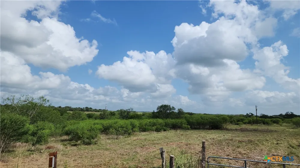 Fm-2542 Cuero, TX 77954