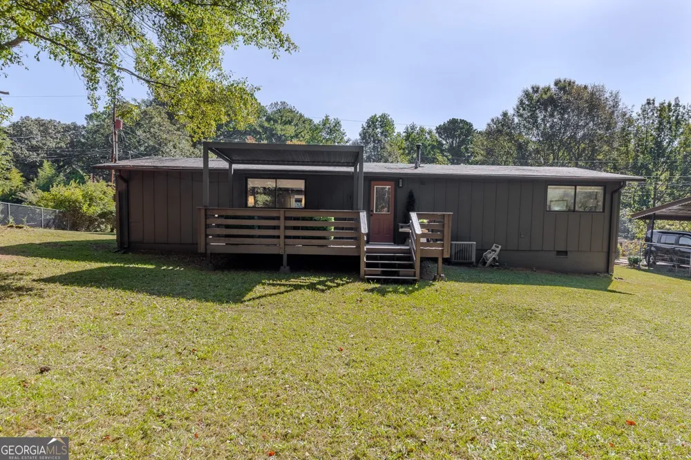 111 Robinhood DR Woodstock, GA 30188