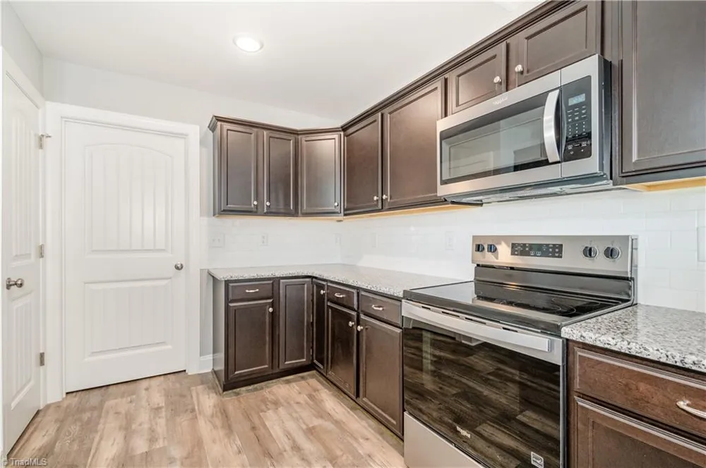 143 Knight Farm Road Stokesdale, NC 27357