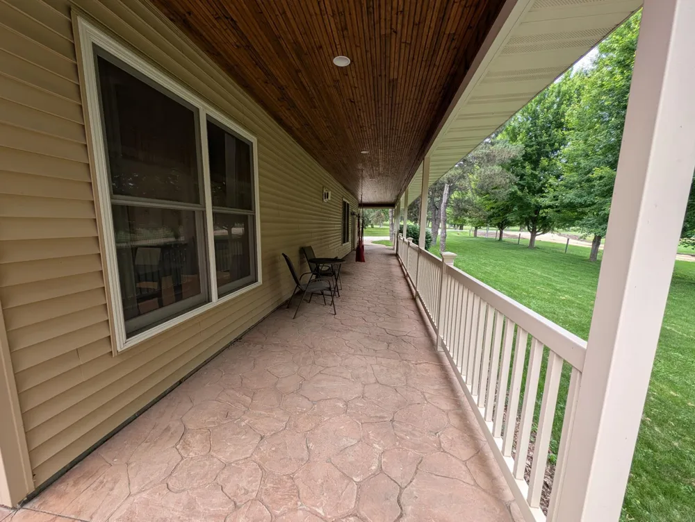 300 Sugarloaf Parkway Zumbrota, MN 55992