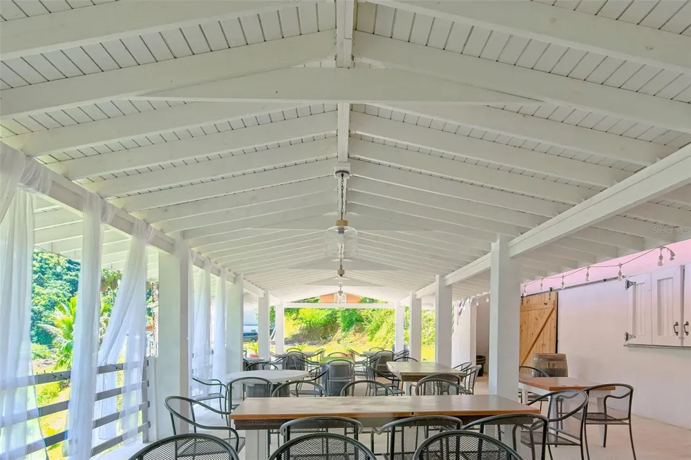 135 VILLA PEREZ Adjuntas, PR 00601