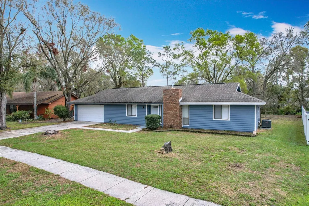 3322 HEATHER GLYNN DRIVE Mulberry, FL 33860