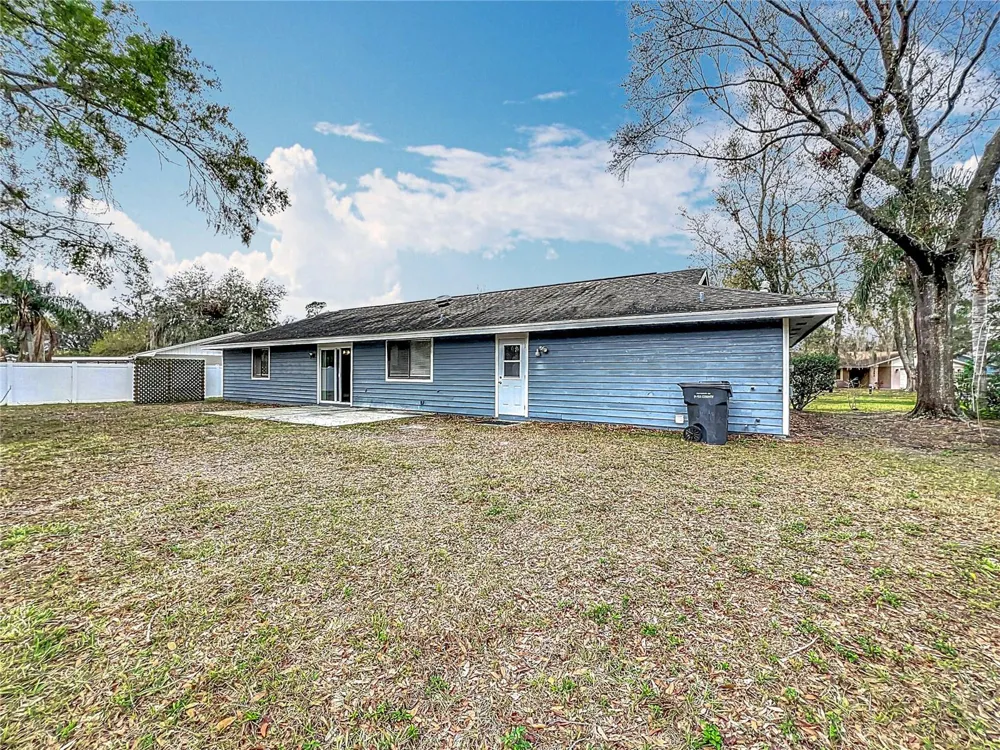3322 HEATHER GLYNN DRIVE Mulberry, FL 33860