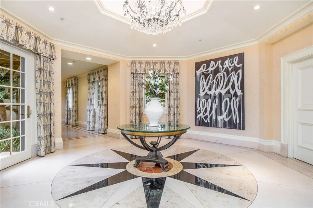 1129 Via Mirabel Palos Verdes Estates, CA 90274