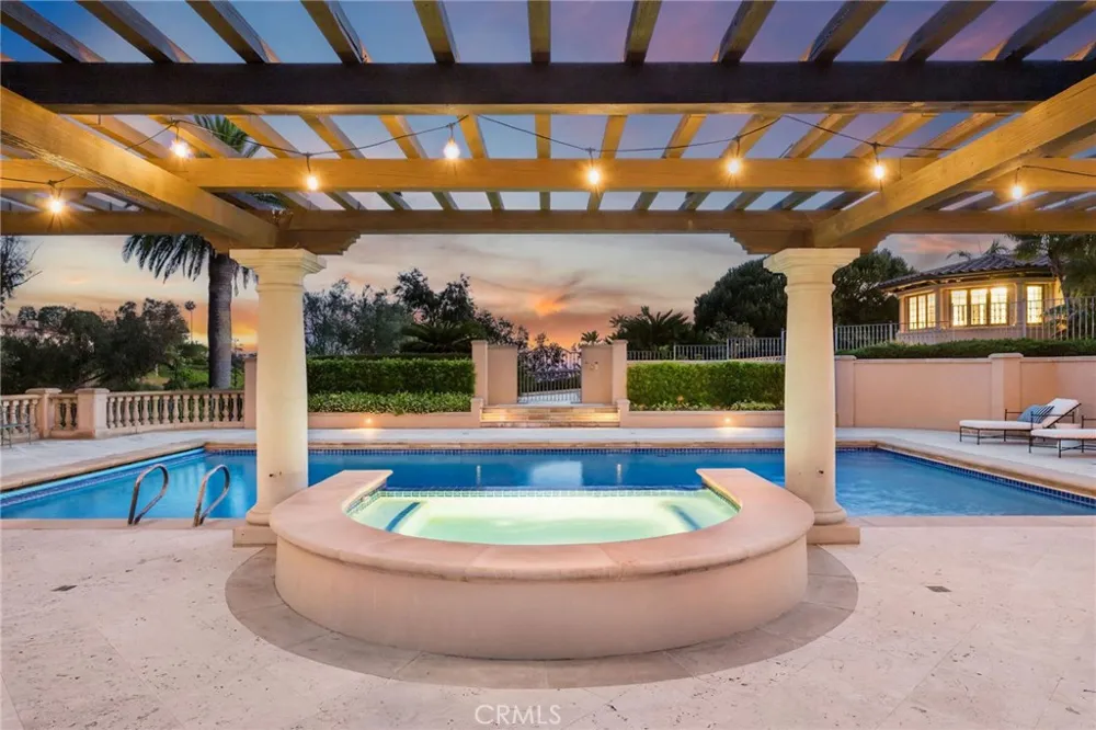1129 Via Mirabel Palos Verdes Estates, CA 90274