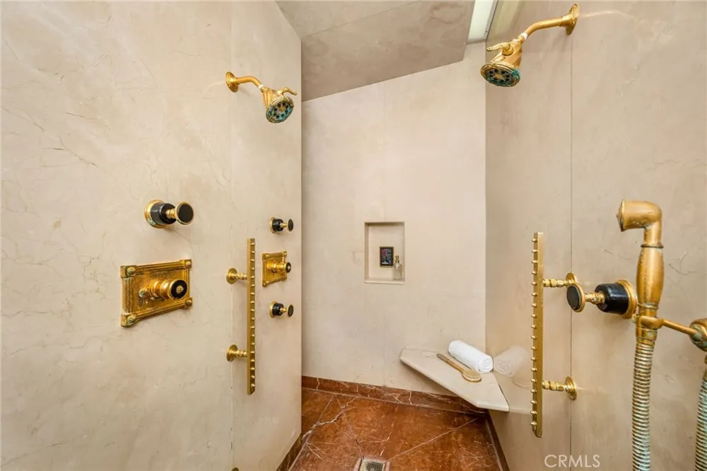 1129 Via Mirabel Palos Verdes Estates, CA 90274