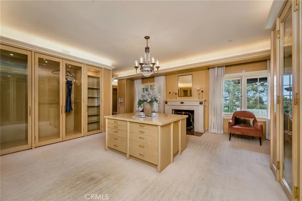 1129 Via Mirabel Palos Verdes Estates, CA 90274