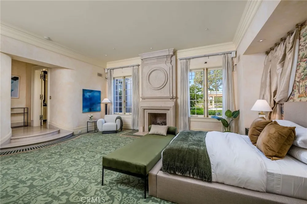 1129 Via Mirabel Palos Verdes Estates, CA 90274
