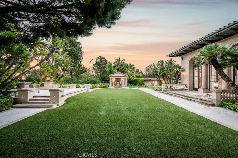 1129 Via Mirabel Palos Verdes Estates, CA 90274