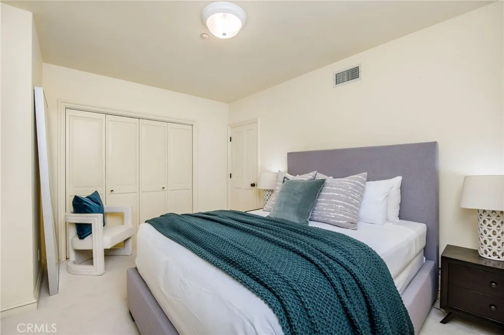 1129 Via Mirabel Palos Verdes Estates, CA 90274