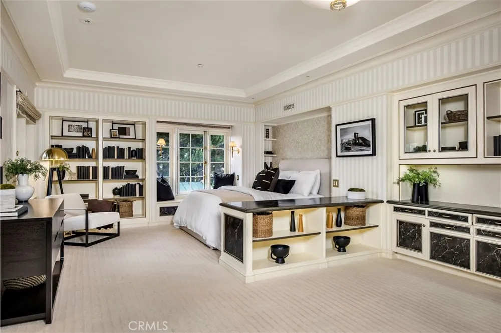 1129 Via Mirabel Palos Verdes Estates, CA 90274