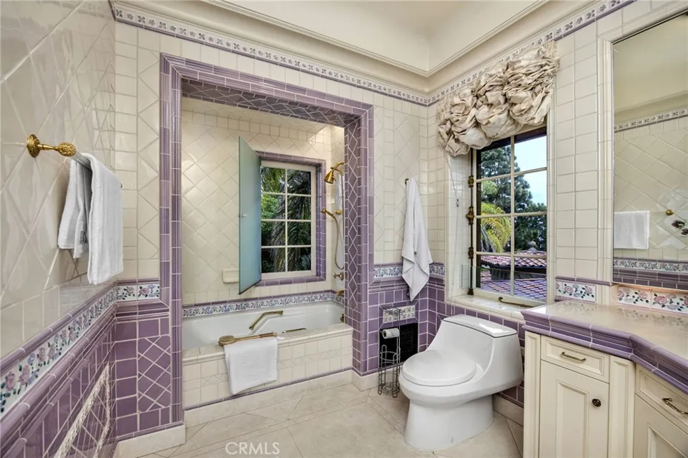 1129 Via Mirabel Palos Verdes Estates, CA 90274