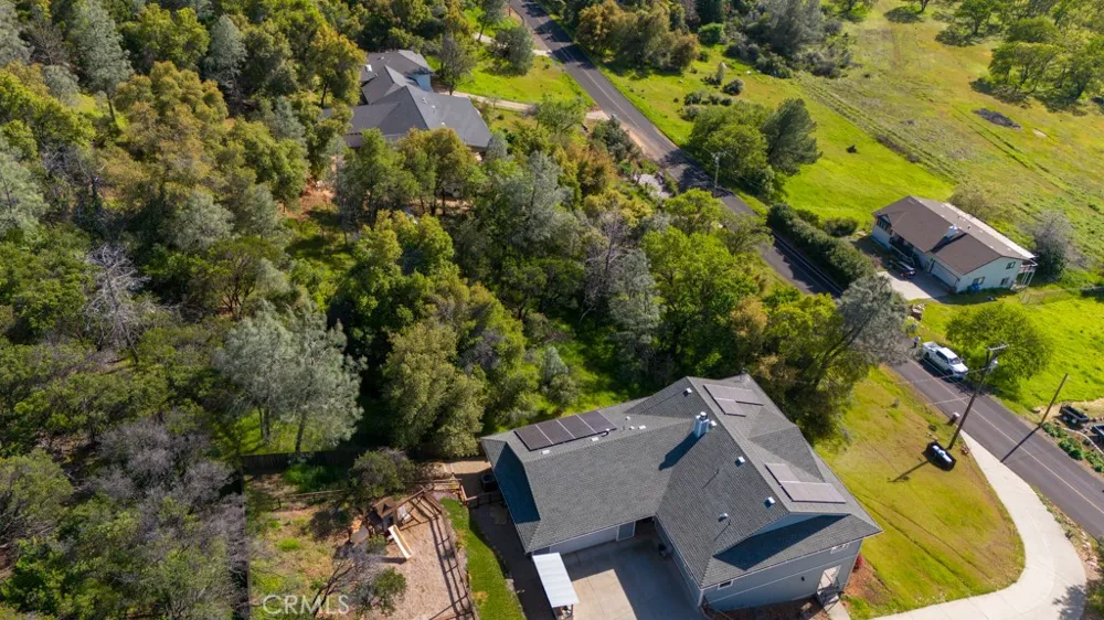 16366 Conestoga Road Hidden Valley Lake, CA 95467