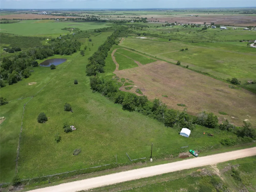 738 County Road 248 Lissie, TX 77545