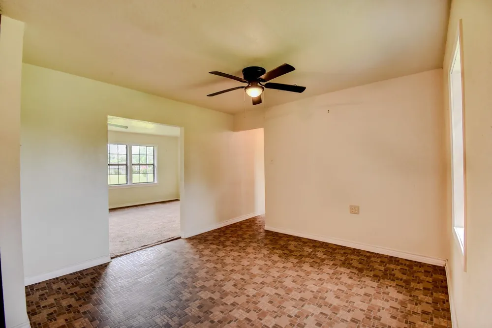 6615 Live Oak Drive Jones Creek, TX 77541