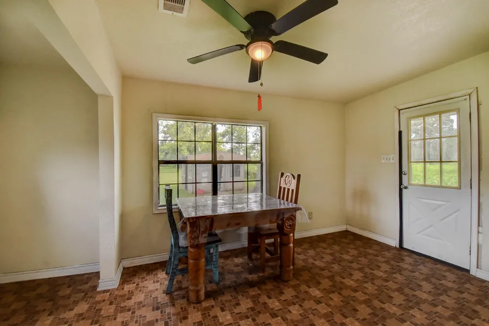 6615 Live Oak Drive Jones Creek, TX 77541