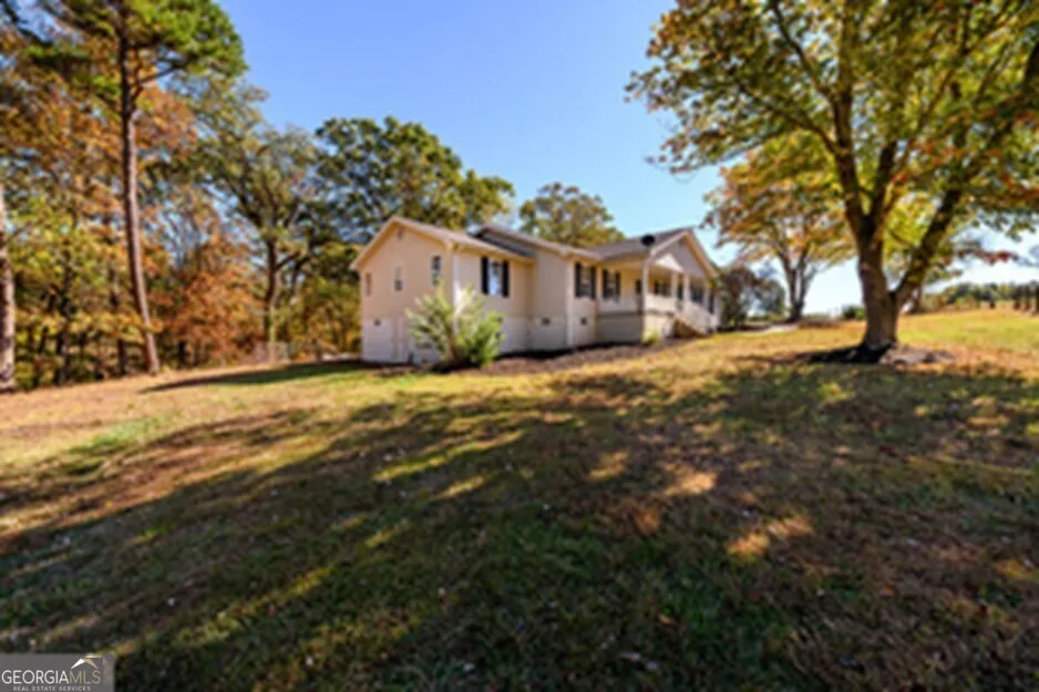 173 DEER CREEK FARM RD Hartwell, GA 30643