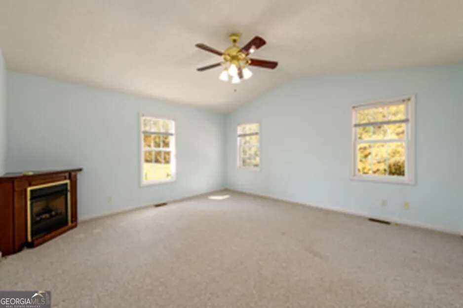 173 DEER CREEK FARM RD Hartwell, GA 30643