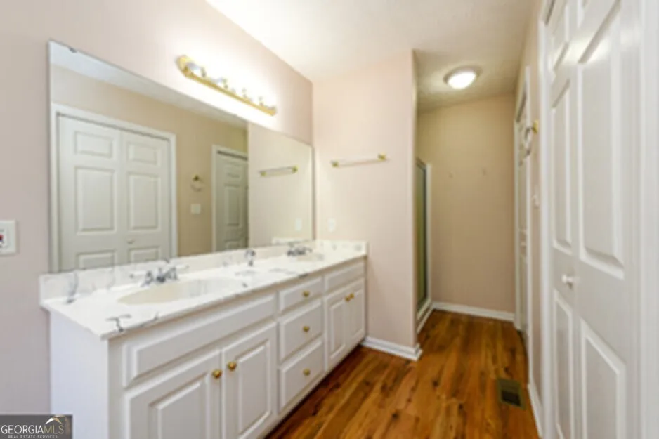 173 DEER CREEK FARM RD Hartwell, GA 30643