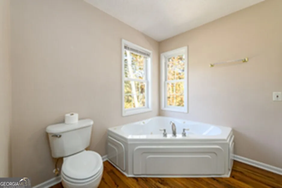 173 DEER CREEK FARM RD Hartwell, GA 30643