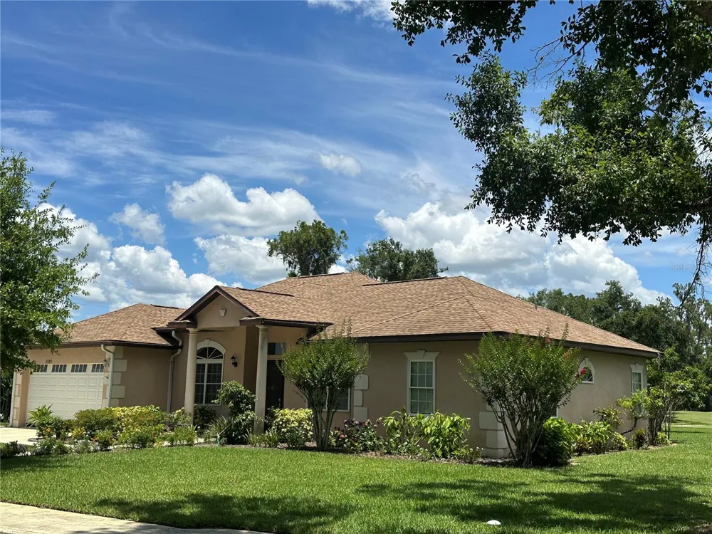 3192 OAKS BEND Bowling Green, FL 33834