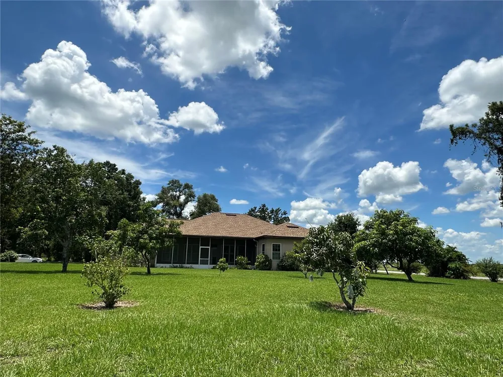 3192 OAKS BEND Bowling Green, FL 33834