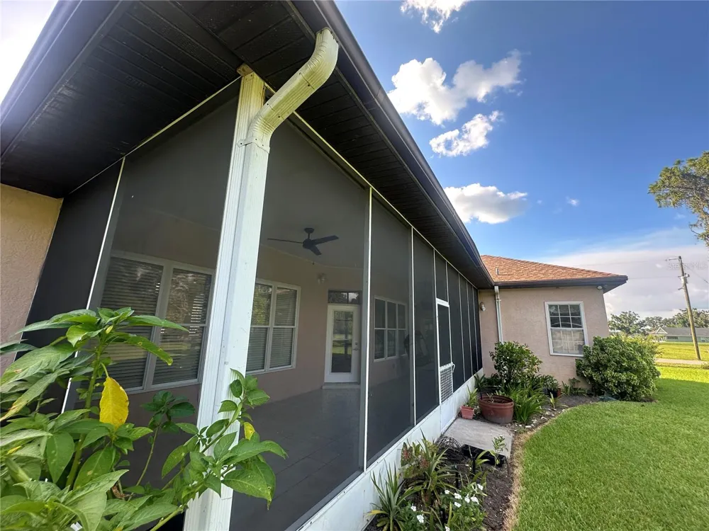3192 OAKS BEND Bowling Green, FL 33834