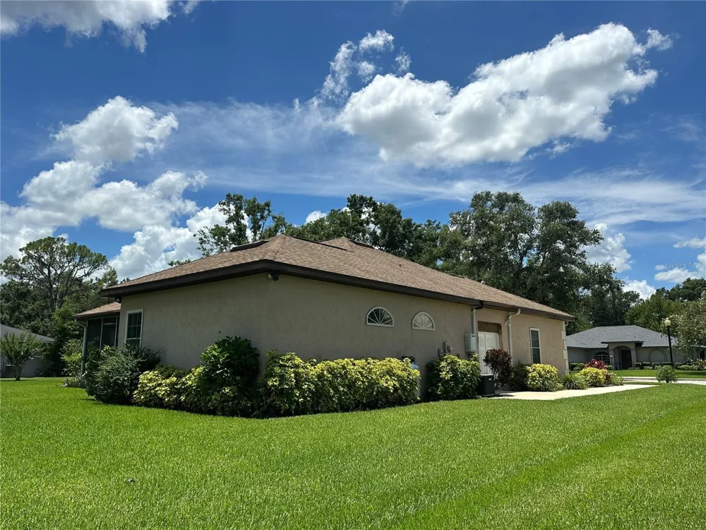 3192 OAKS BEND Bowling Green, FL 33834
