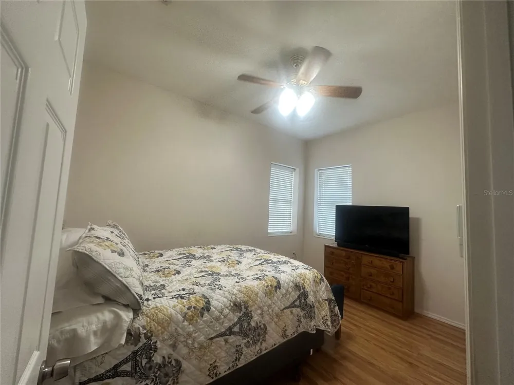 3192 OAKS BEND Bowling Green, FL 33834