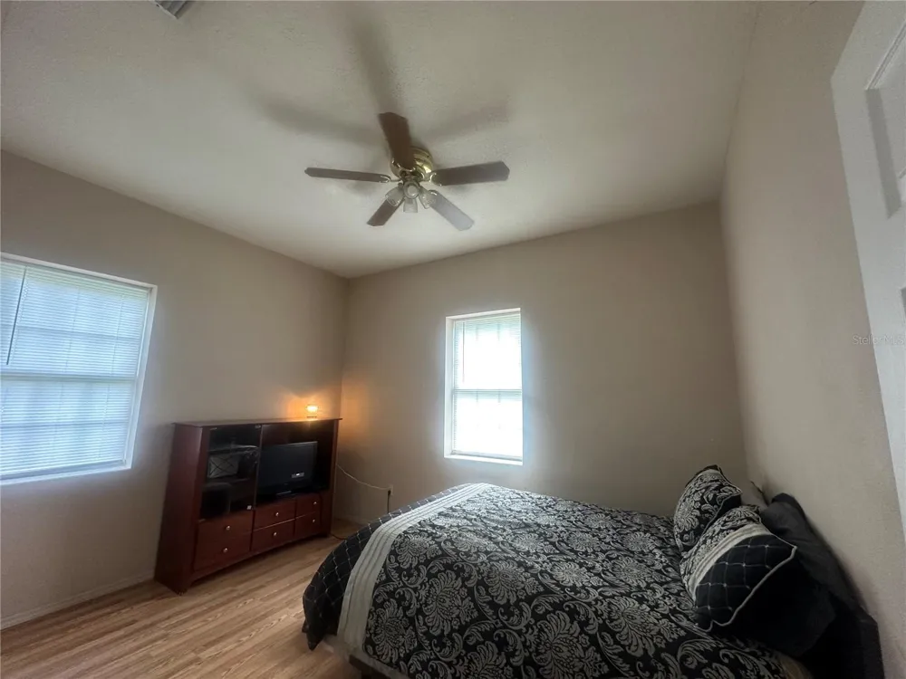 3192 OAKS BEND Bowling Green, FL 33834