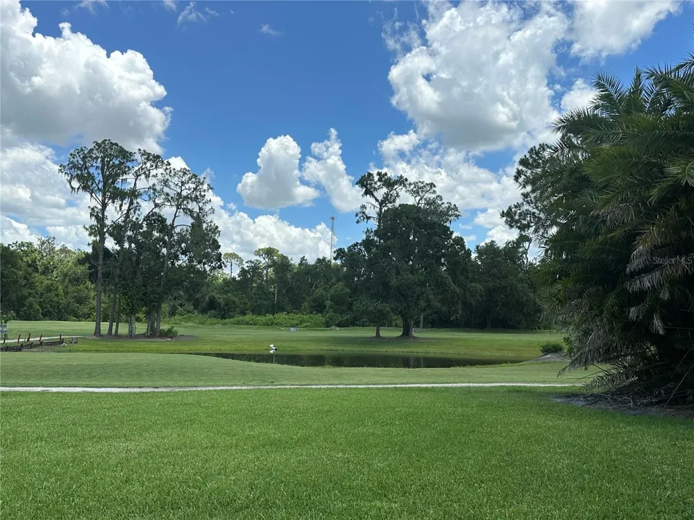 3192 OAKS BEND Bowling Green, FL 33834