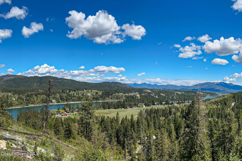 65 Cougar Ridge Lane Priest River, ID 83856