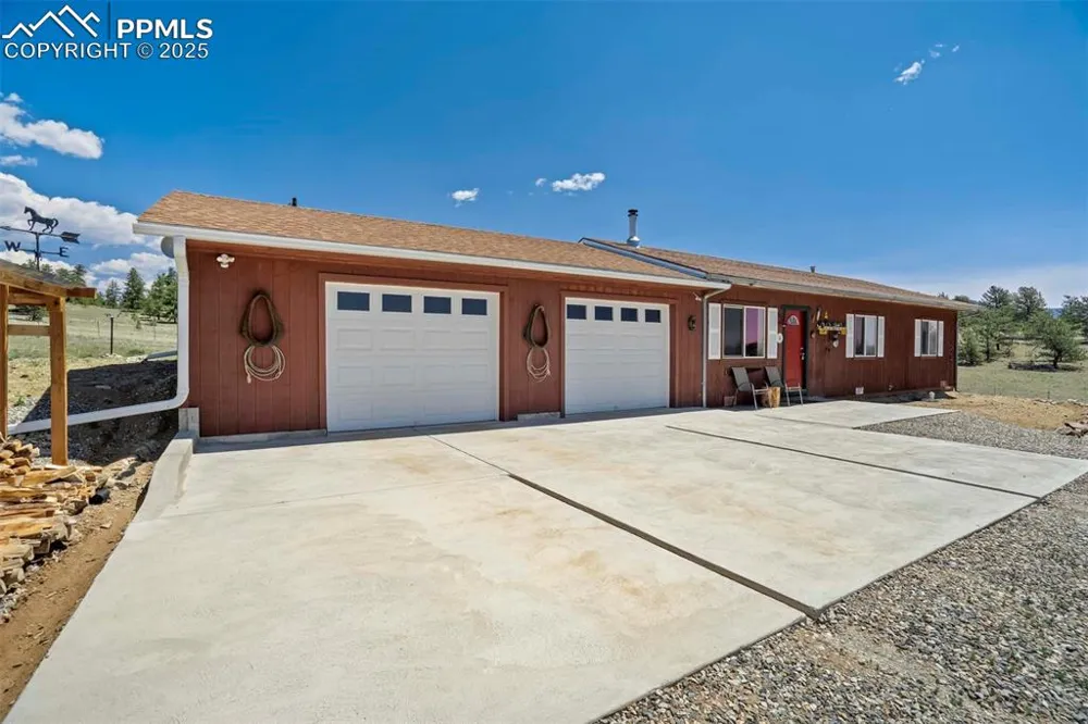 2015 Arapaho Trail Hartsel, CO 80449