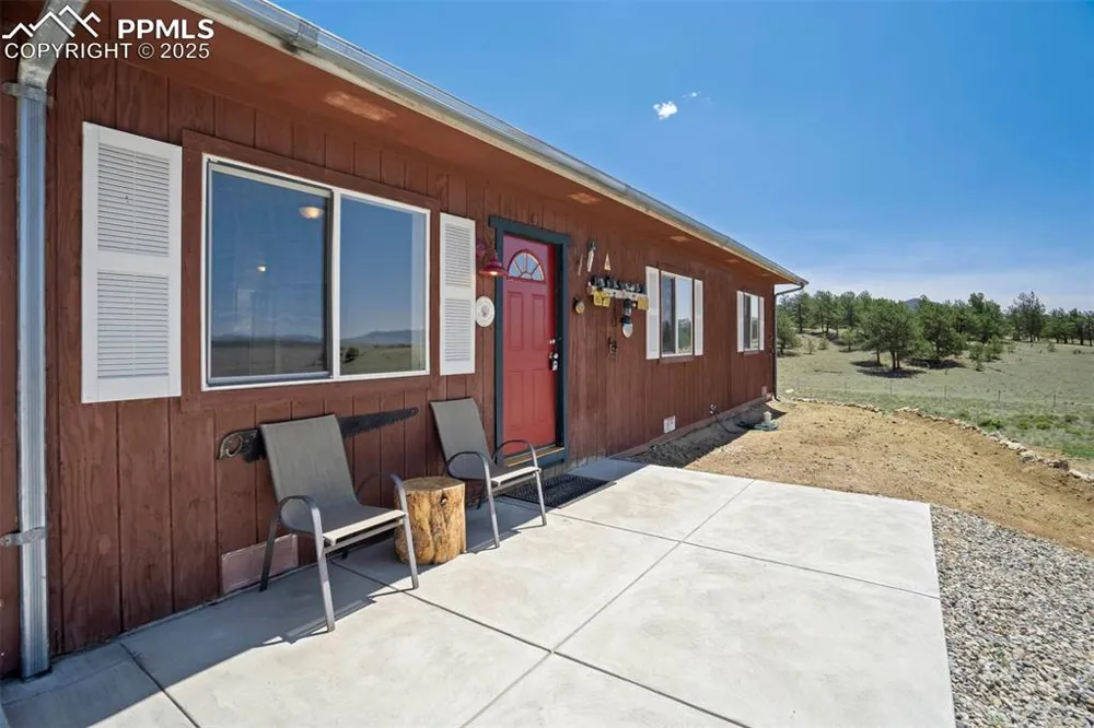 2015 Arapaho Trail Hartsel, CO 80449