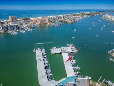 200 WINDWARD PASSAGE #66