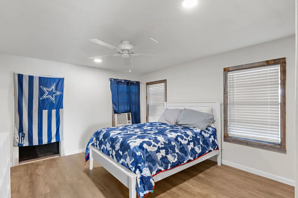 894 W Moonshine Road Seymour, TX 76380